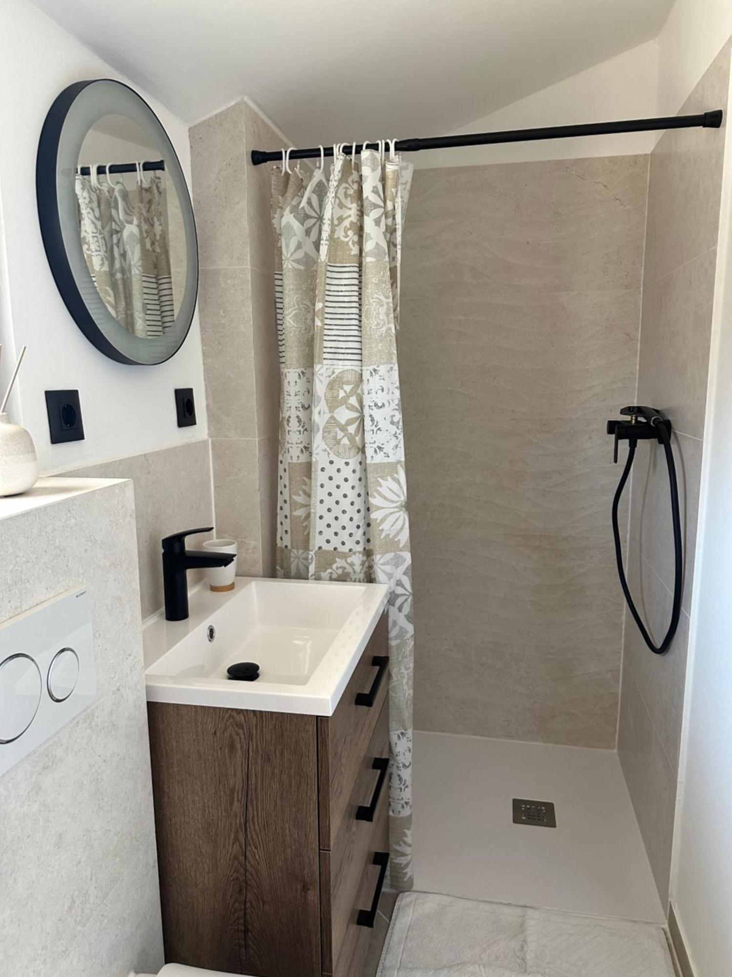 Apartma Roko Donji Okrug (Ciovo)